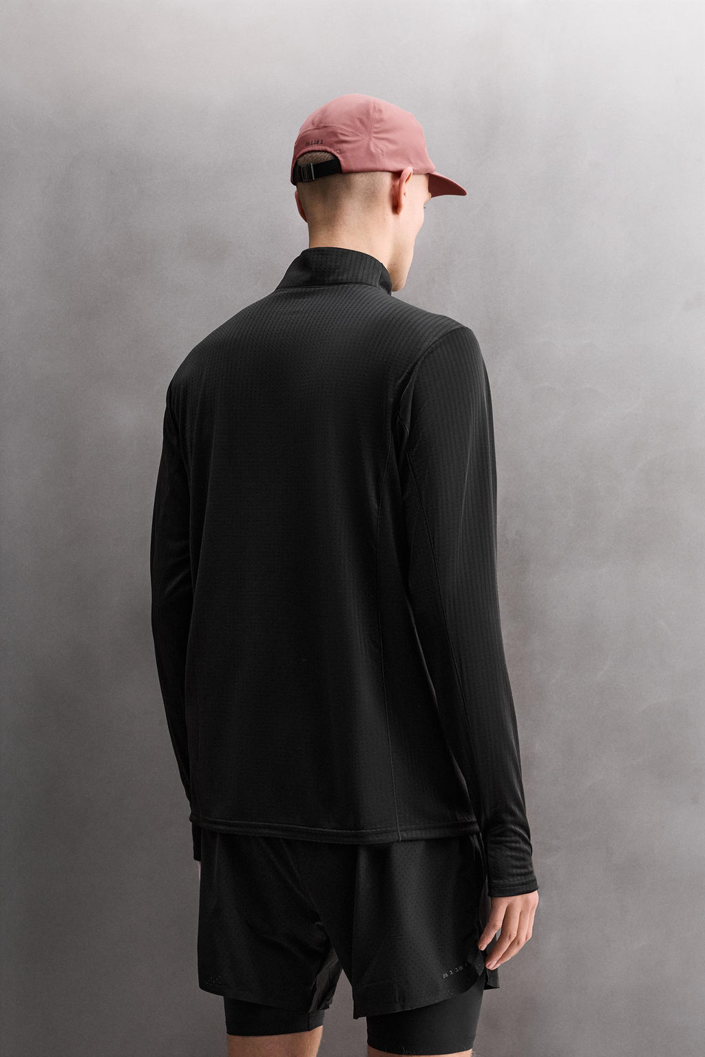 SUDADERA CUELLO CREMALLERA BOLSILLO COMBINADO / Negro - Zara фото 3