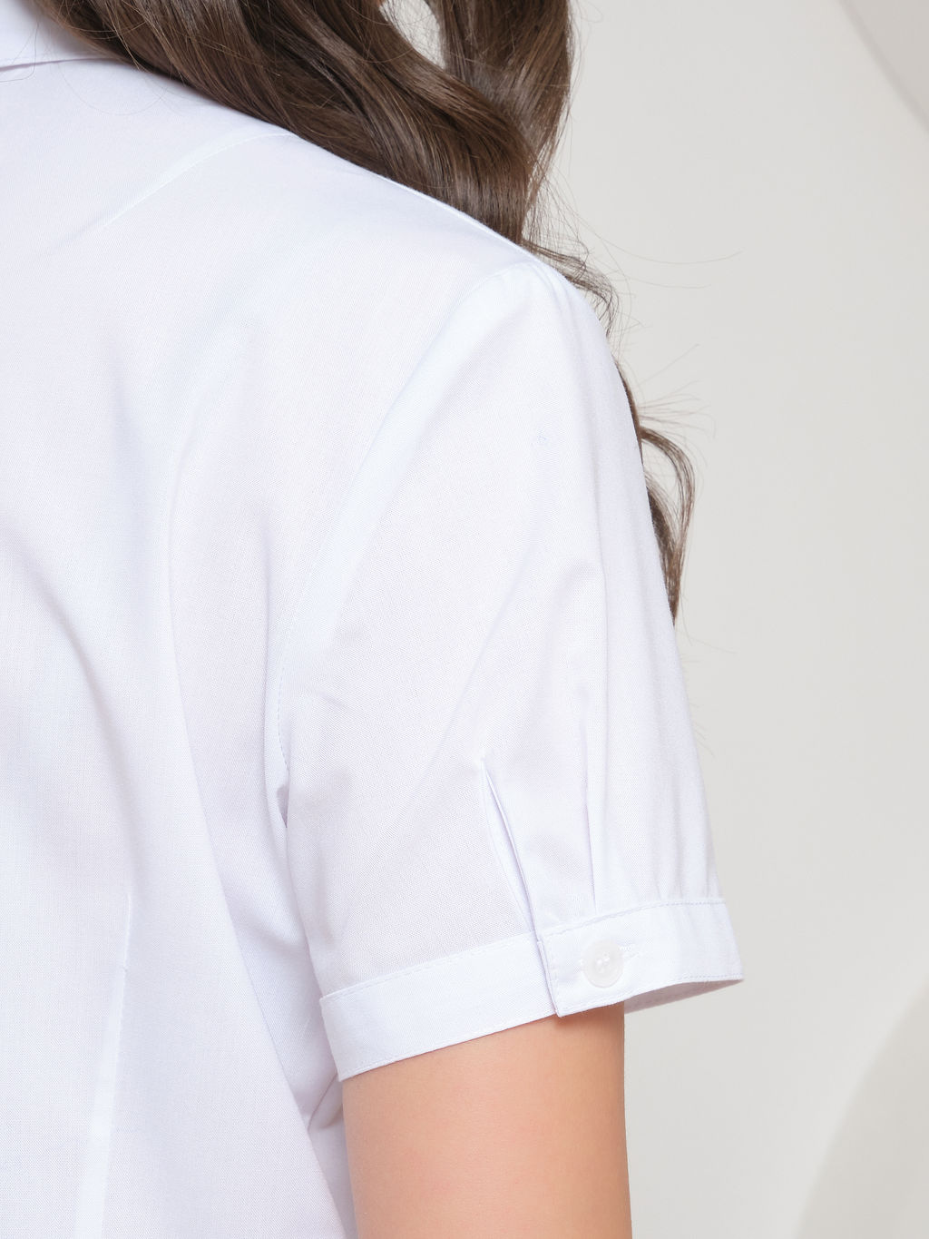 Блуза полуприлегающего силуэта