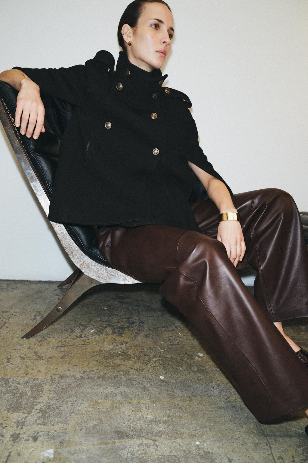 WOOL BLEND CAPE WITH METAL BUTTONS ZW COLLECTION - Zara фото 7