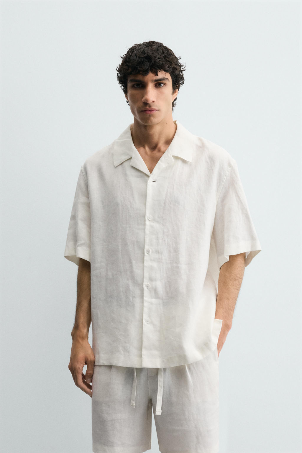 Рубашка Relaxed Fit из льна белая
