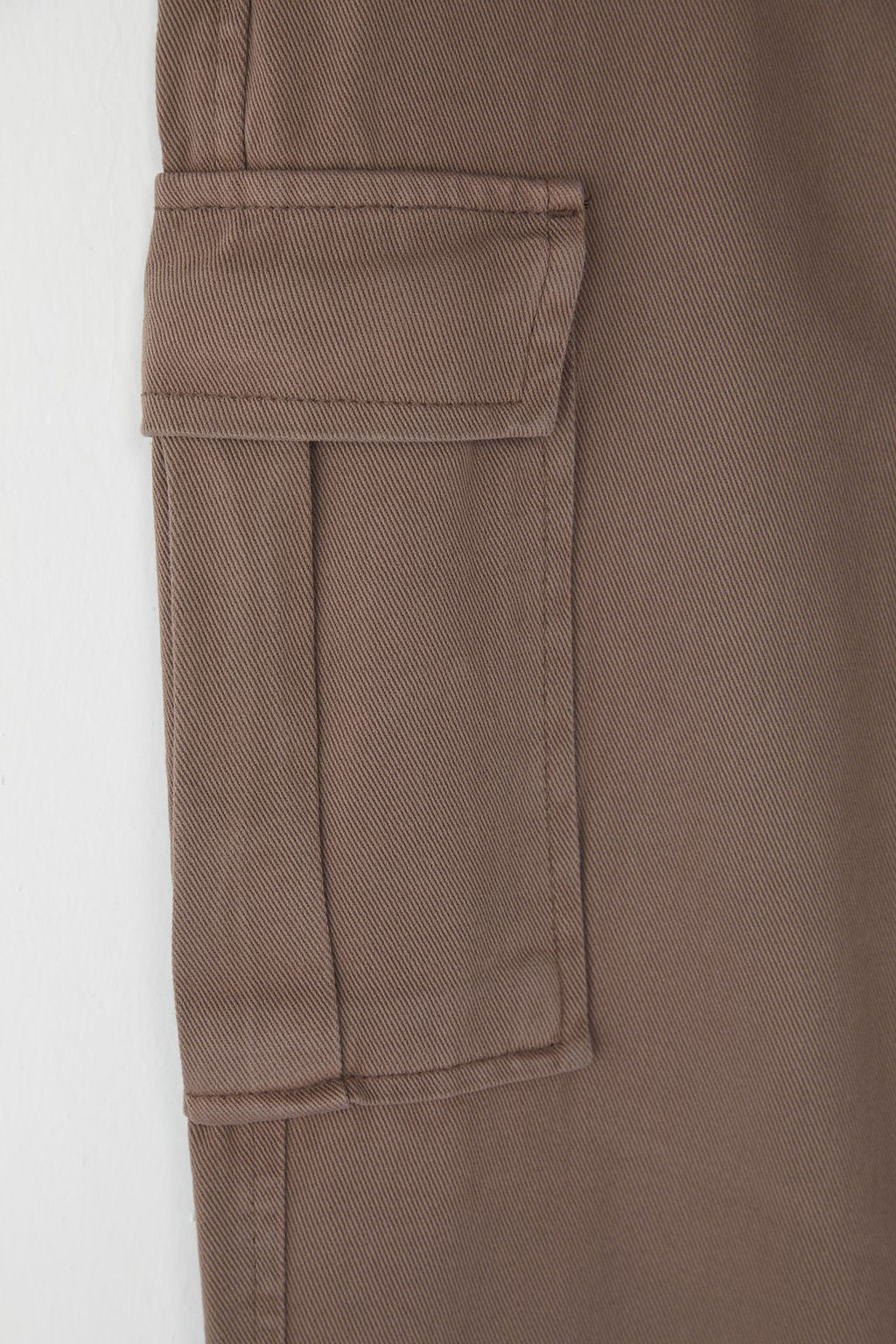 TRENDYOL MAN Siyah Kargo Cepli Gabardin Baggy/Bol Kesim %100 Pamuklu Rahat Pantolon TMNSS24PL00021 - Trendyolmilla фото 28
