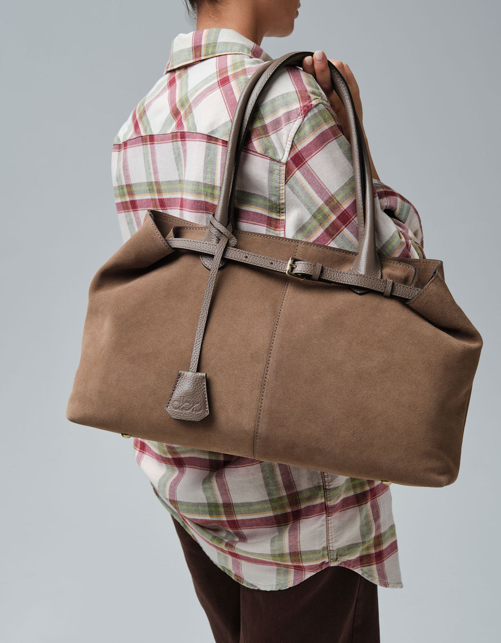 Замшевая сумка Daniela DBR 31375 серо-коричневый фото 6