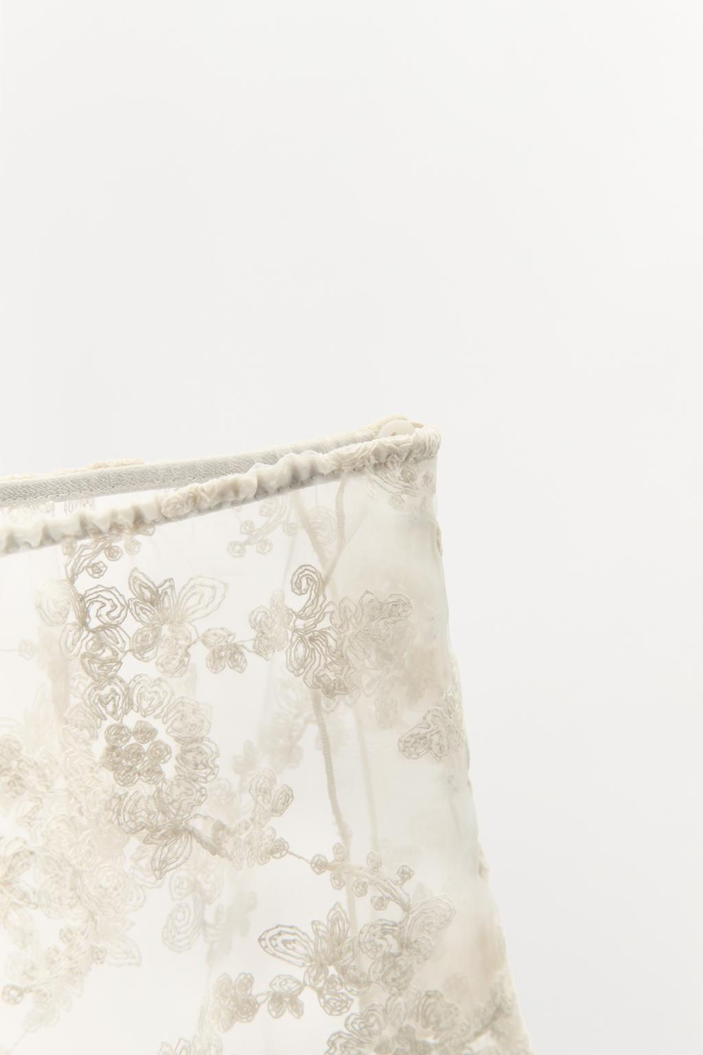 EMBROIDERED ORGANZA SHORTS - Zara фото 4