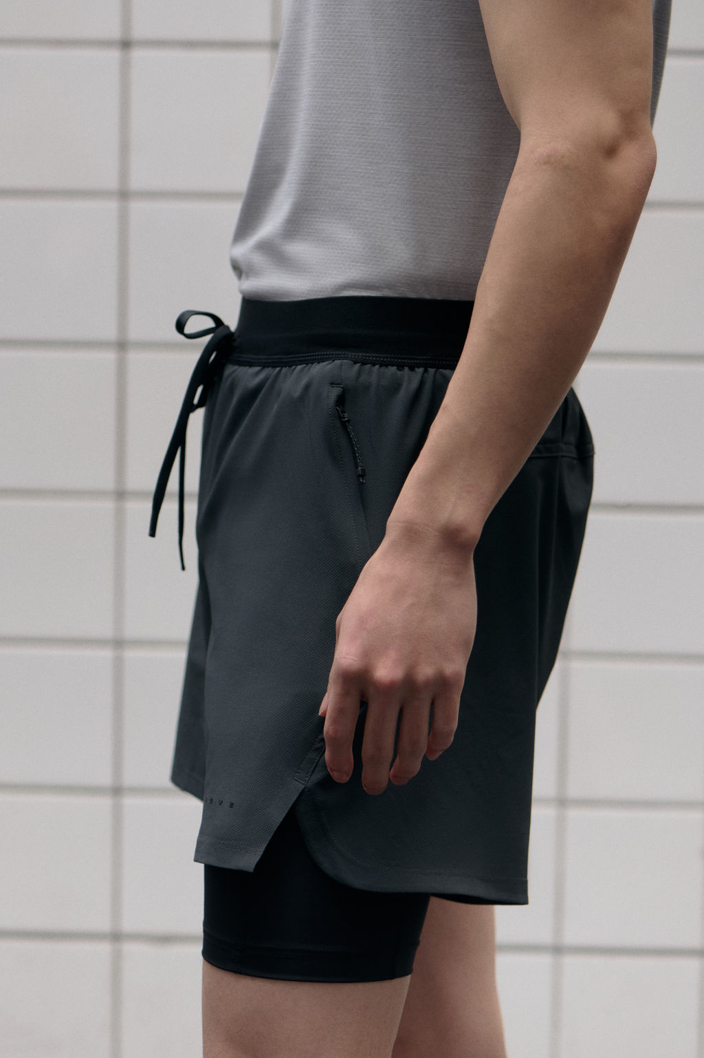 Pantal?n corto de doble capa con DryMove - H&m фото 8