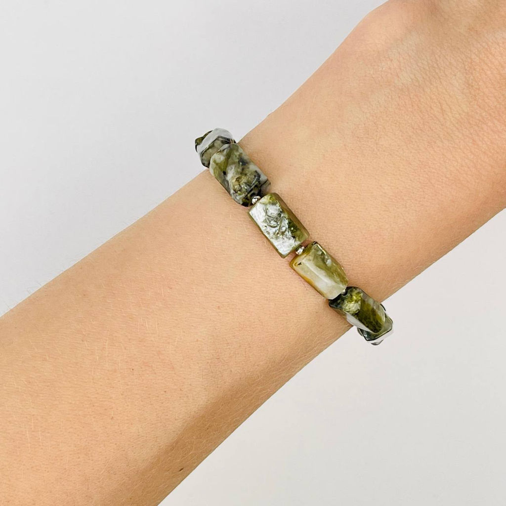 Браслет из Мусковита (зеленый Лепидолит) 16,5 см +