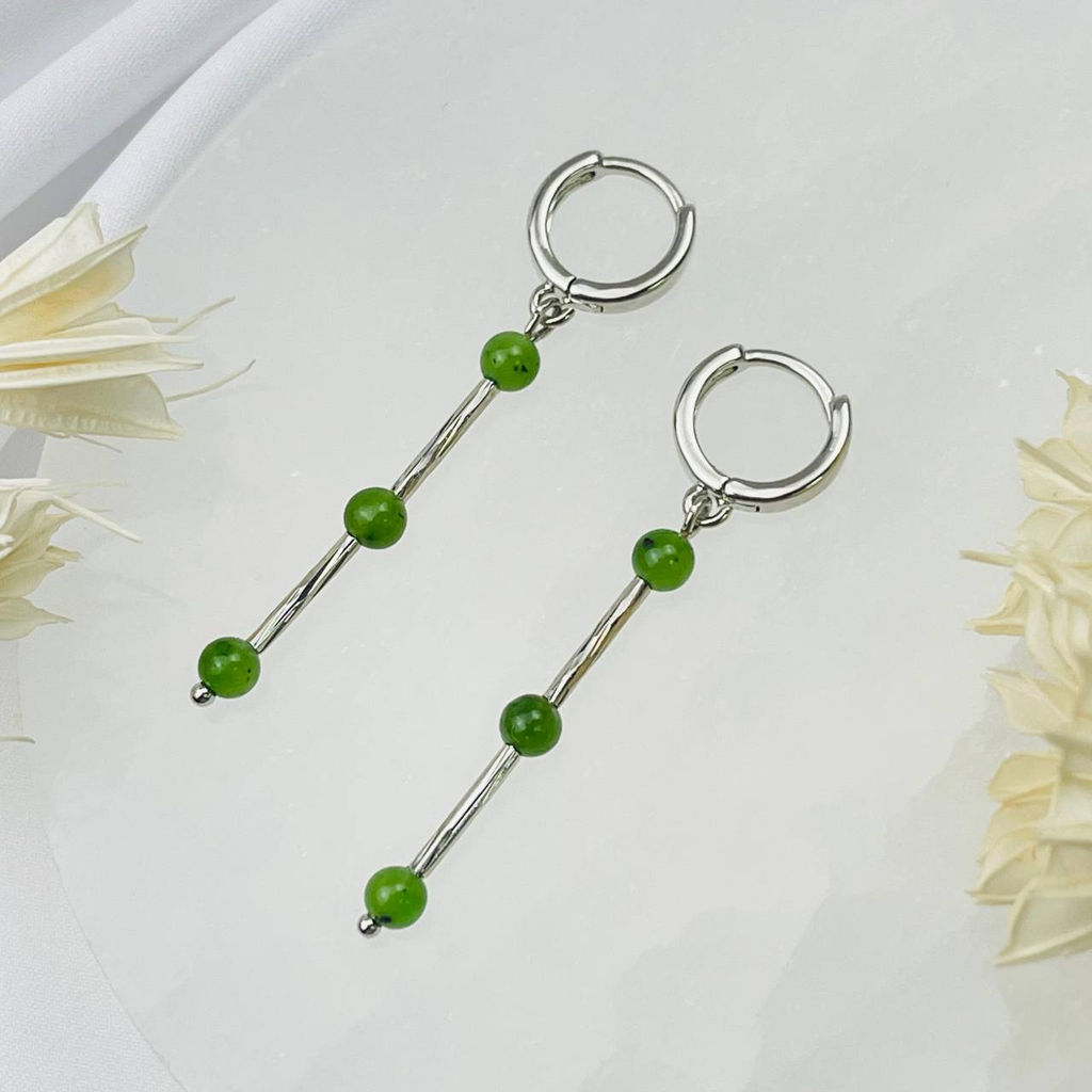 Серьги длинные из Нефрита
