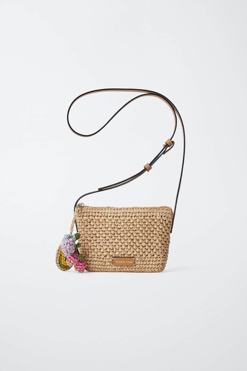 RAFFIA-EFFECT CROSSBODY BAG WITH CHARM
