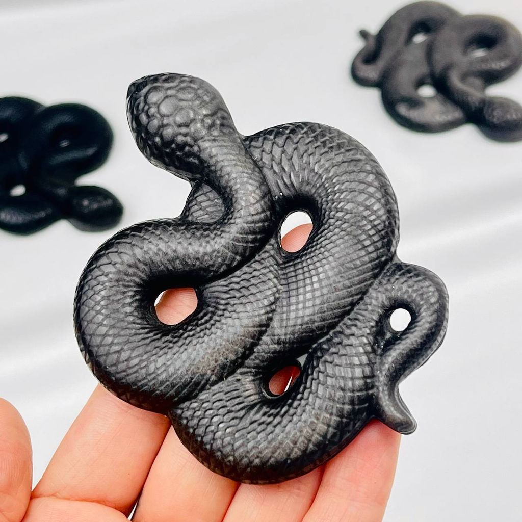 Фигурка Змея из серебристого Обсидиана - Радуга самоцветов фото 2