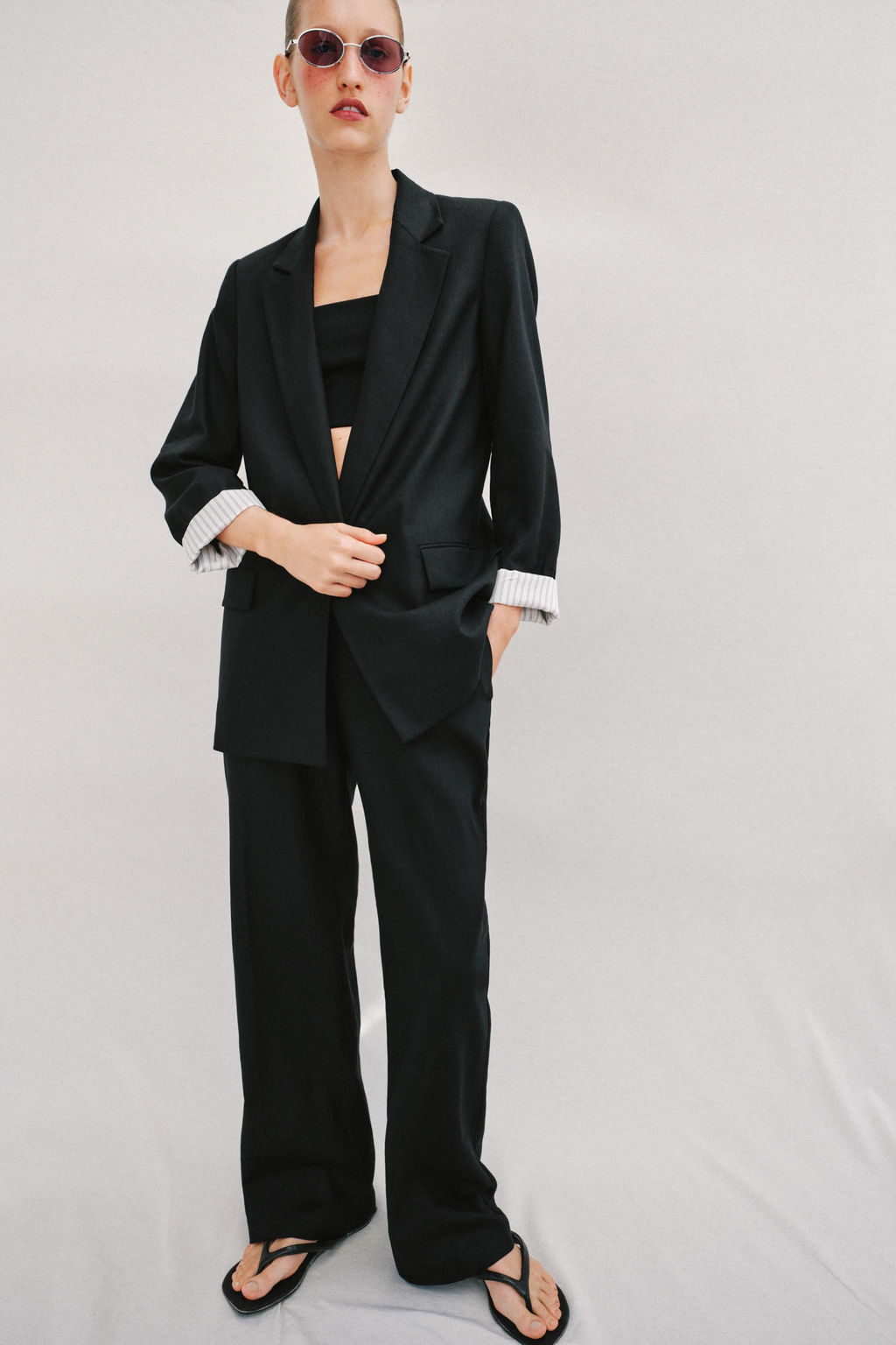 BLAZER CON LINO MANGA REMANGADA / Negro