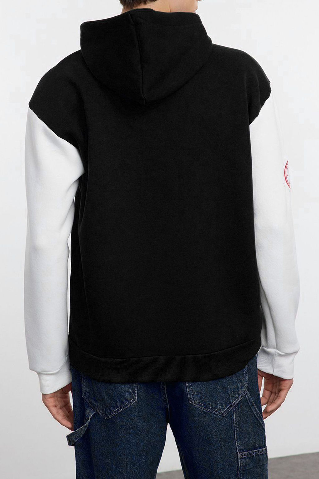 Zumrut Yesili Oversize/Genis Kesim Nak?sl? Renk Bloklu Kapusonlu Ici Polar Sweatshirt TMNAW25SW00044 - Trendyolmilla фото 16