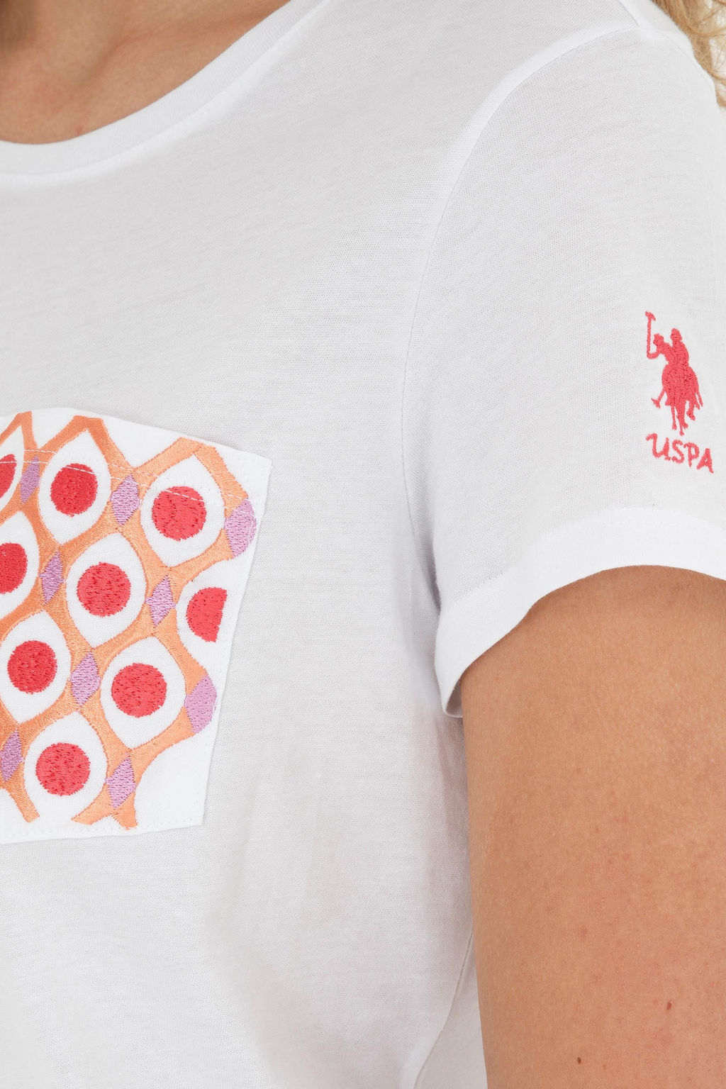 Женская белая футболка с круглым вырезом Неожиданная скидка в корзине - U.s. polo assn фото 7