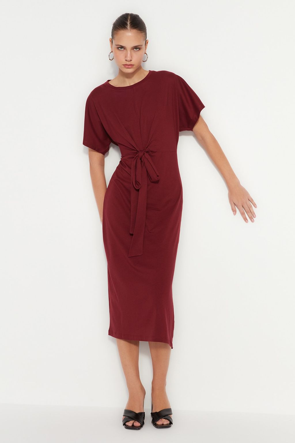 Bordo %100 Pamuk Bele Oturan Y?rtmac ve Baglama Detayl? Midi Orme Kalem Elbise TWOSS21EL0404