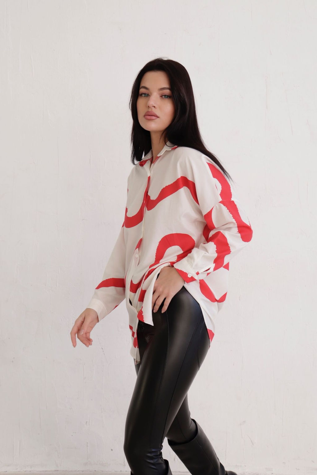 11232 Рубашка белая с красным принтом - Martichelli фото 4