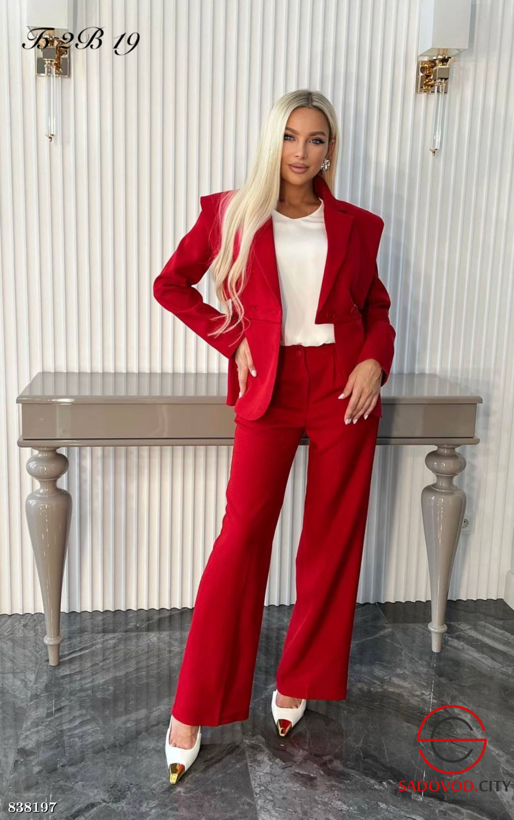 Костюм двойка (пиджак и штаны)