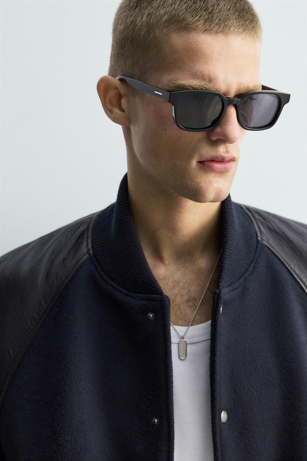 LIMITED EDITION CONTRAST LEATHER BOMBER JACKET - Zara фото 6