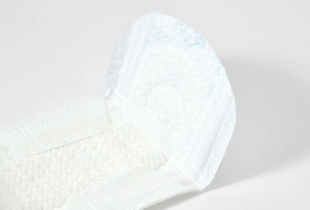 Женские дневные супертонкие гигиенические прокладки с крылышками 25 см 8 шт / Laurier F  фото 5