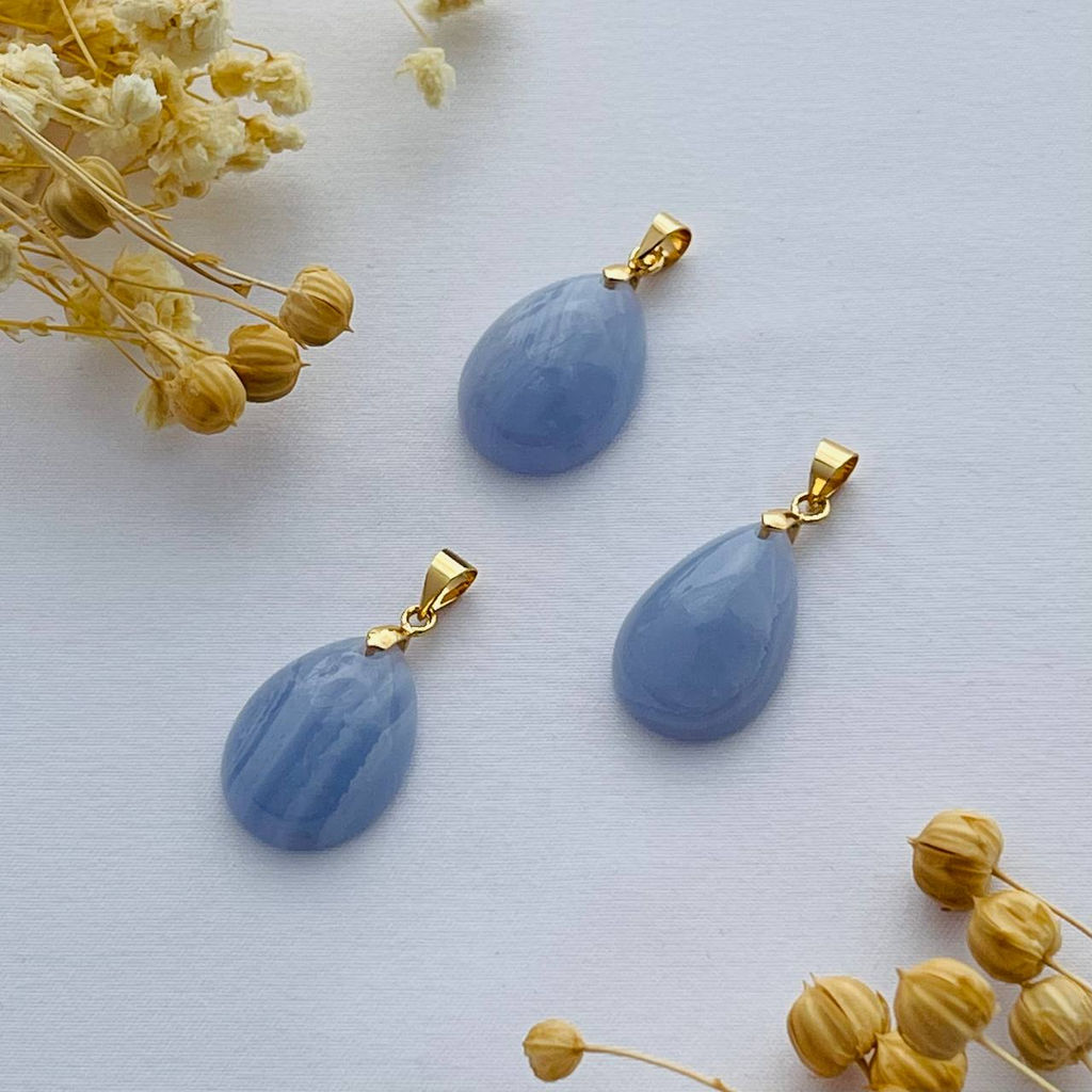 Кулон из голубого Агата