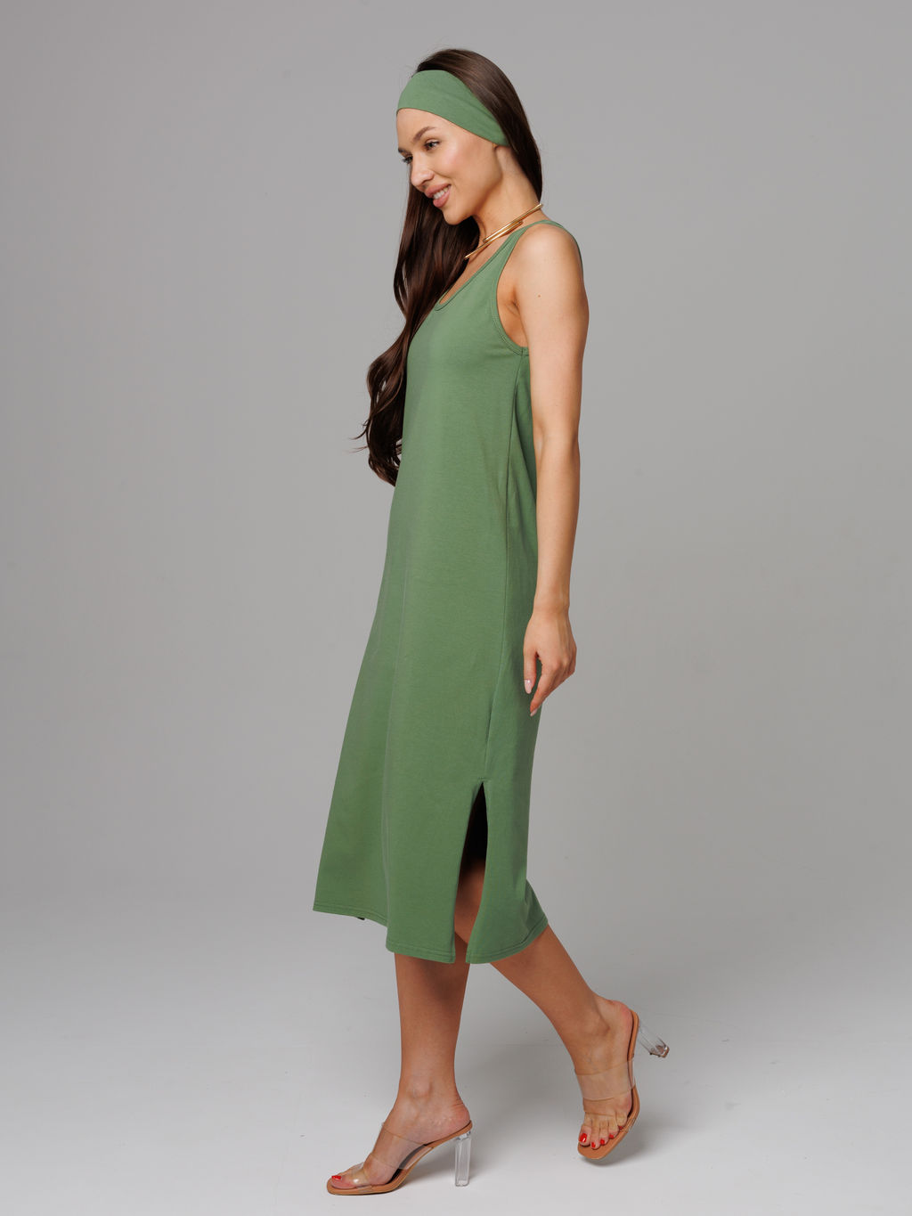 Трикотажная удлиненная туника с разрезами хаки КТ-18 (125)