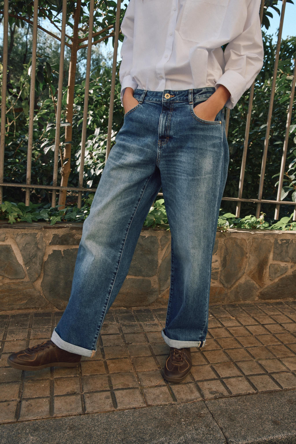 Z.07 RELAXED FIT HIGH-WAIST JEANS WITH TURN-UP HEMS - Zara фото 12