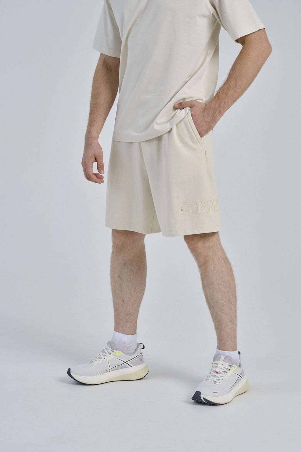 Шорты трикотажные Бежевый COMMUTE Knit Half Pants