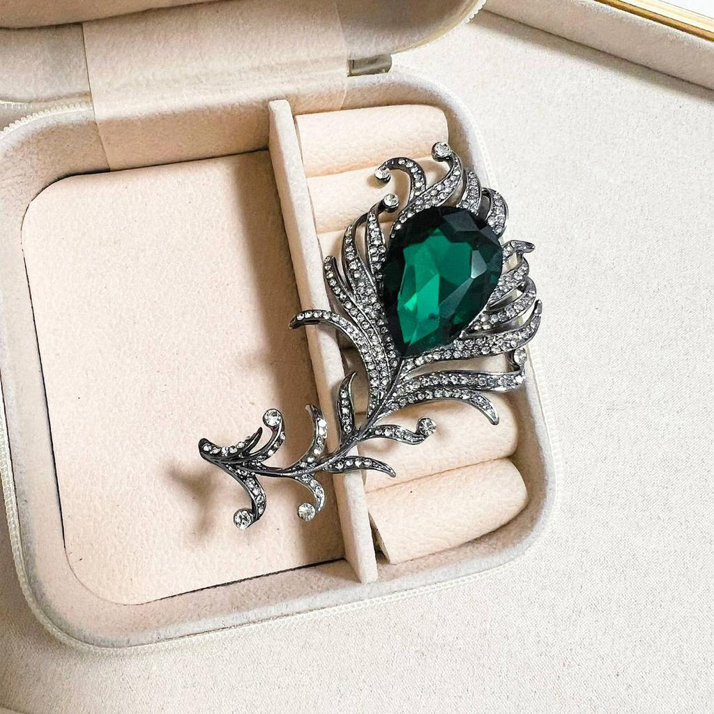 61691280 Брошь-подвеска