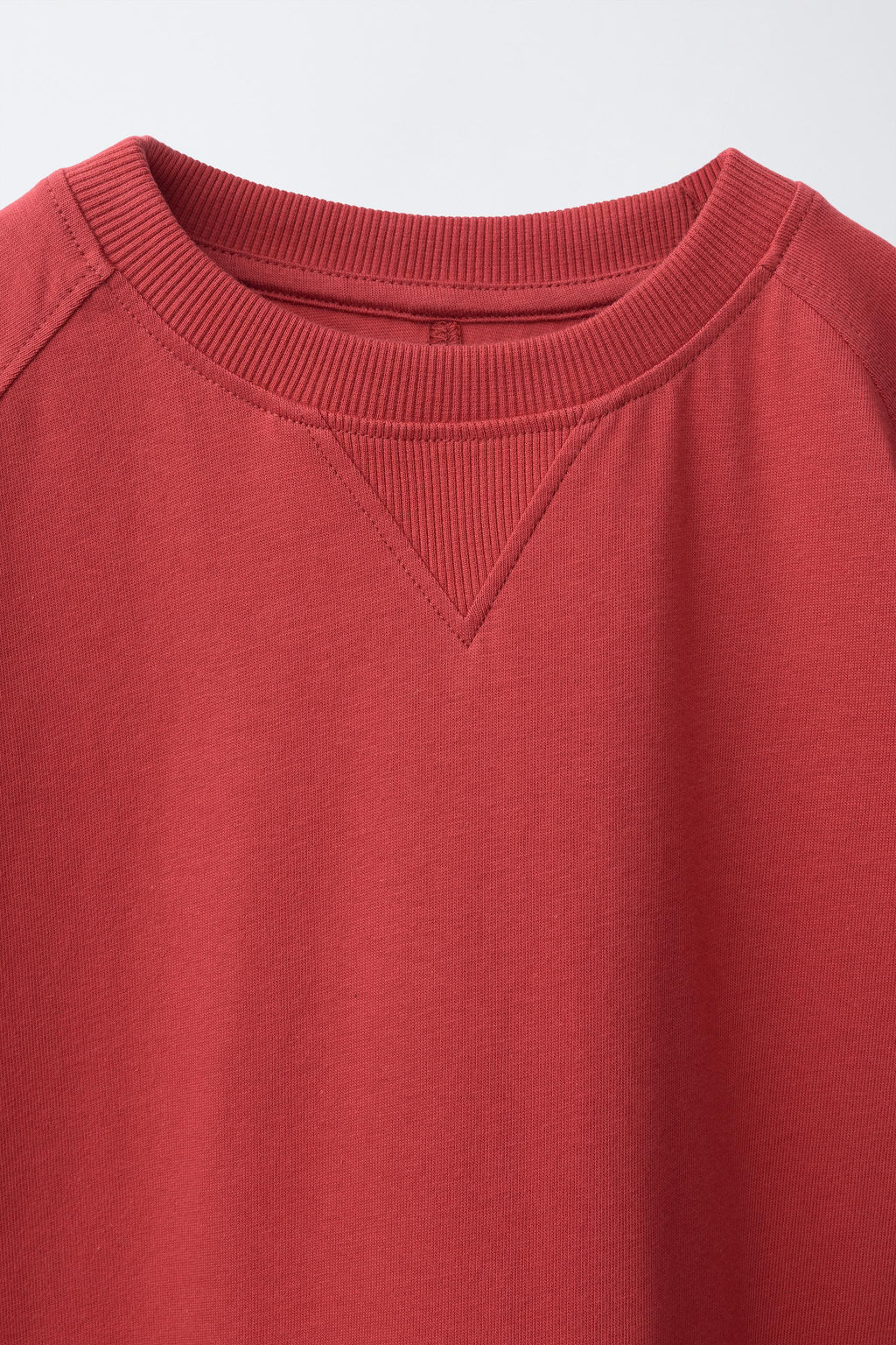 CONJUNTO CAMISETA Y BERMUDA / Rojo medio - Zara фото 6