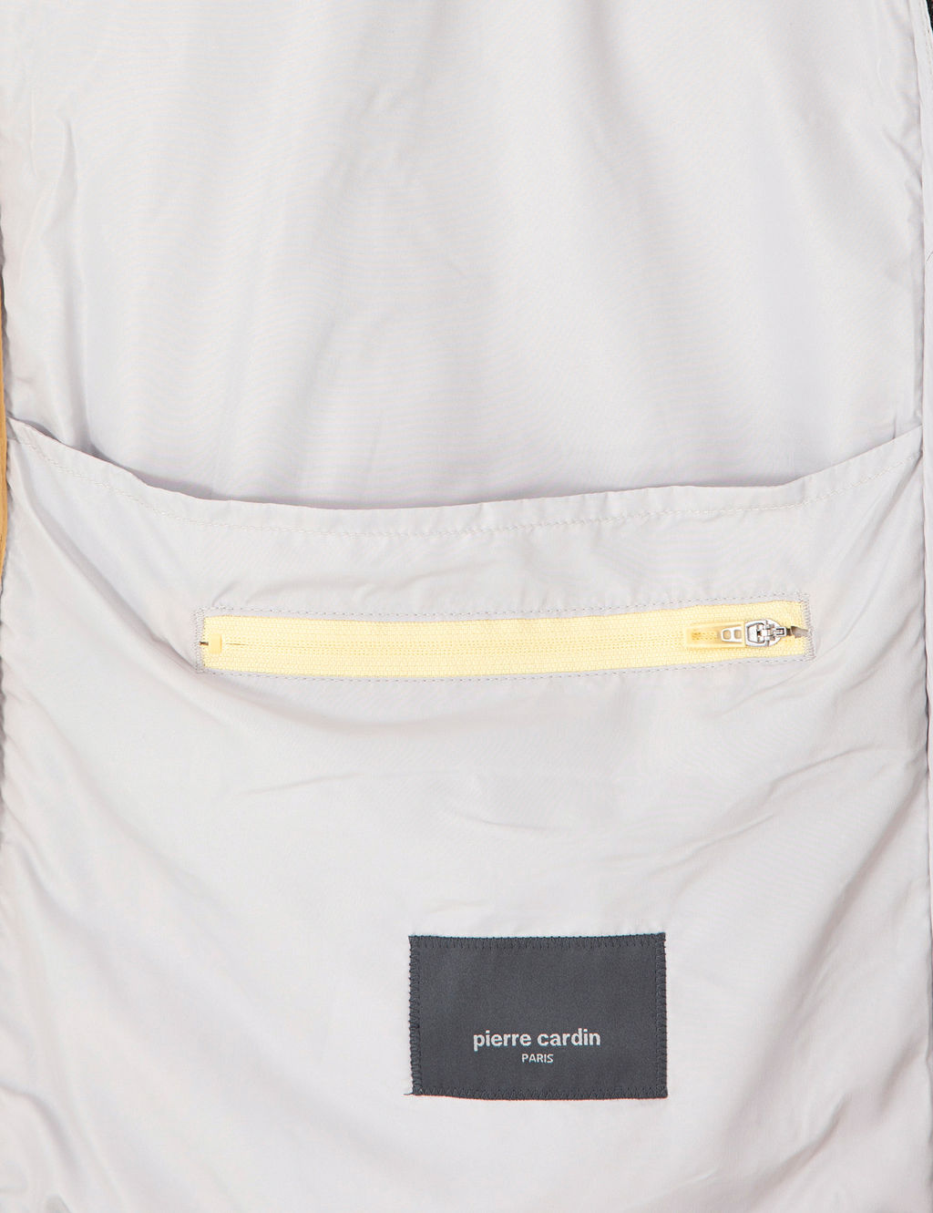 A__k Gri Kap__onlu Basic Mont