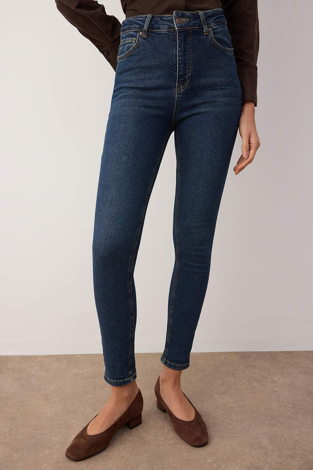TRENDYOLMILLA Lacivert Yuksek Bel Skinny Jeans TWOAW24JE00068  фото 3