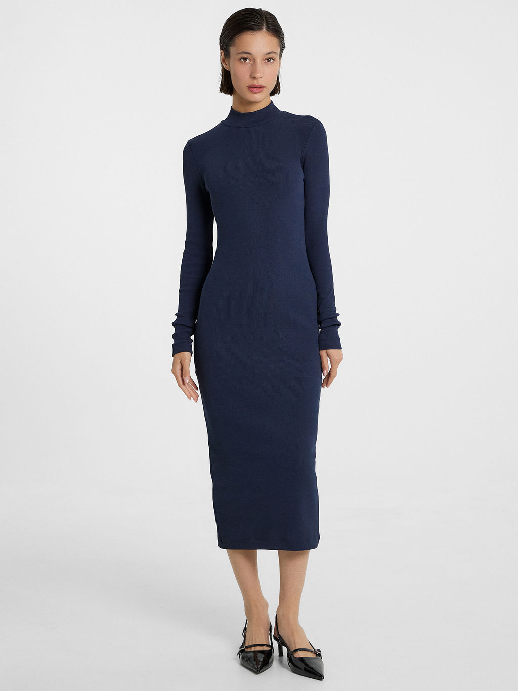 Облегающее платье миди в рубчик темно-синего цвета темно -синий 152520 - Mark formelle фото 2