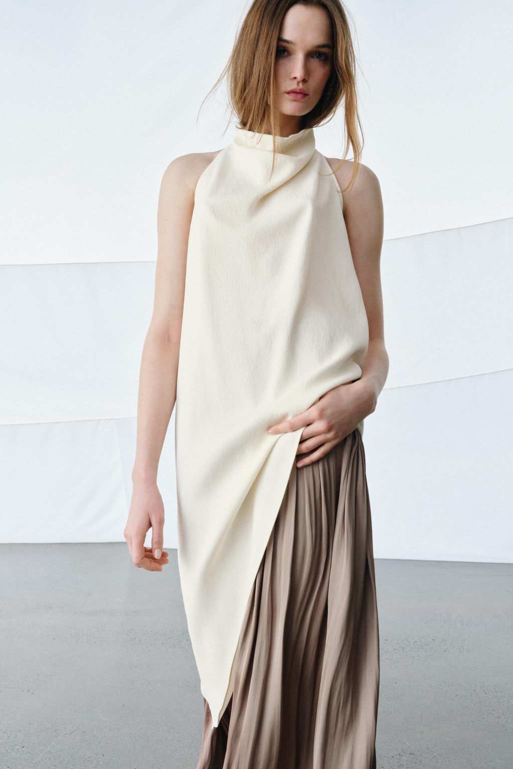 ZW COLLECTION ASYMMETRIC TOP - Zara фото 8