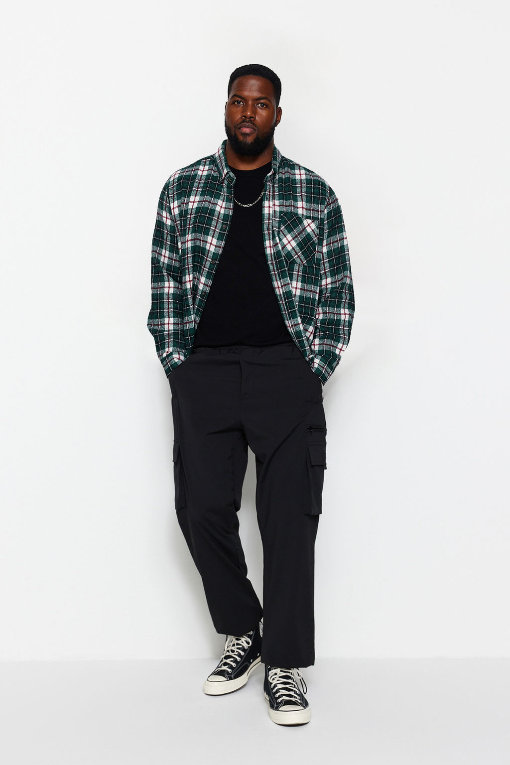 Trendyolmilla Man Siyah Jogger Teknik Parasut Kumas Buyuk Beden Pantolon TMNAW24AR00001