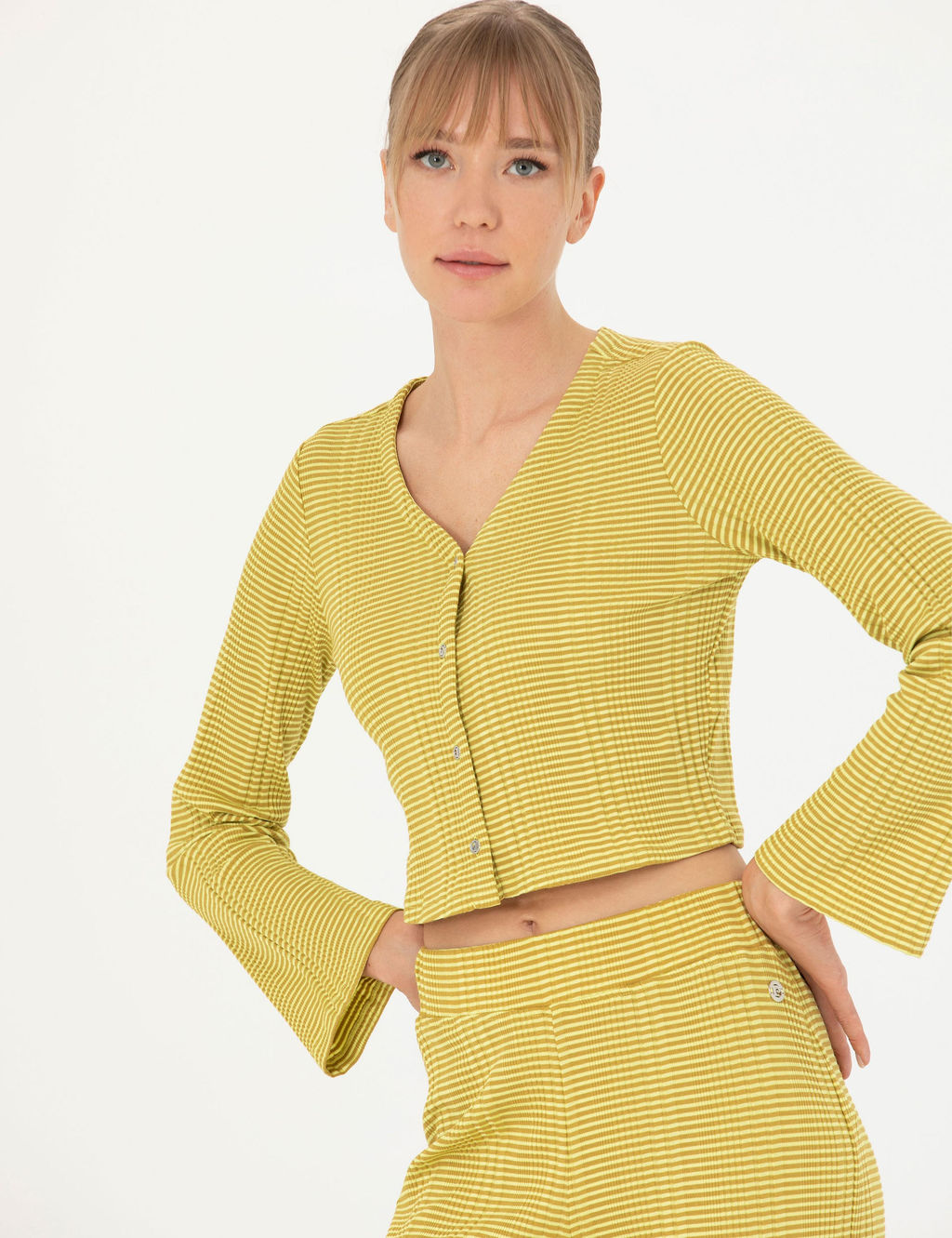 Ye_il Crop Top _rme H_rka - Pierre cardin фото 2