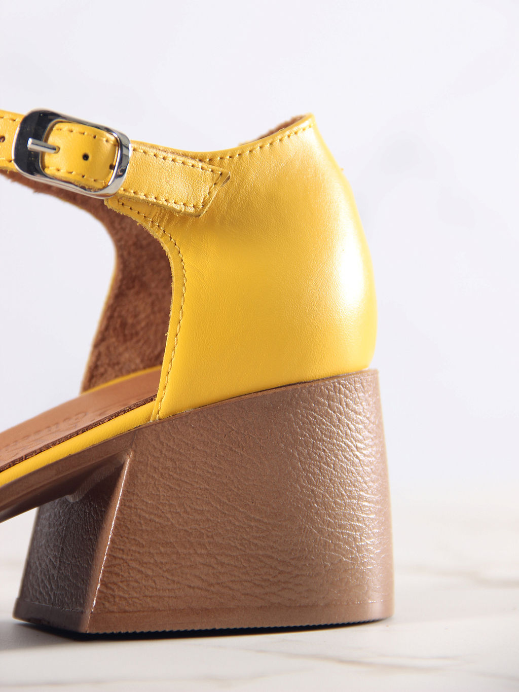 Босоножки 5033.23663be.Желтый+коричневый