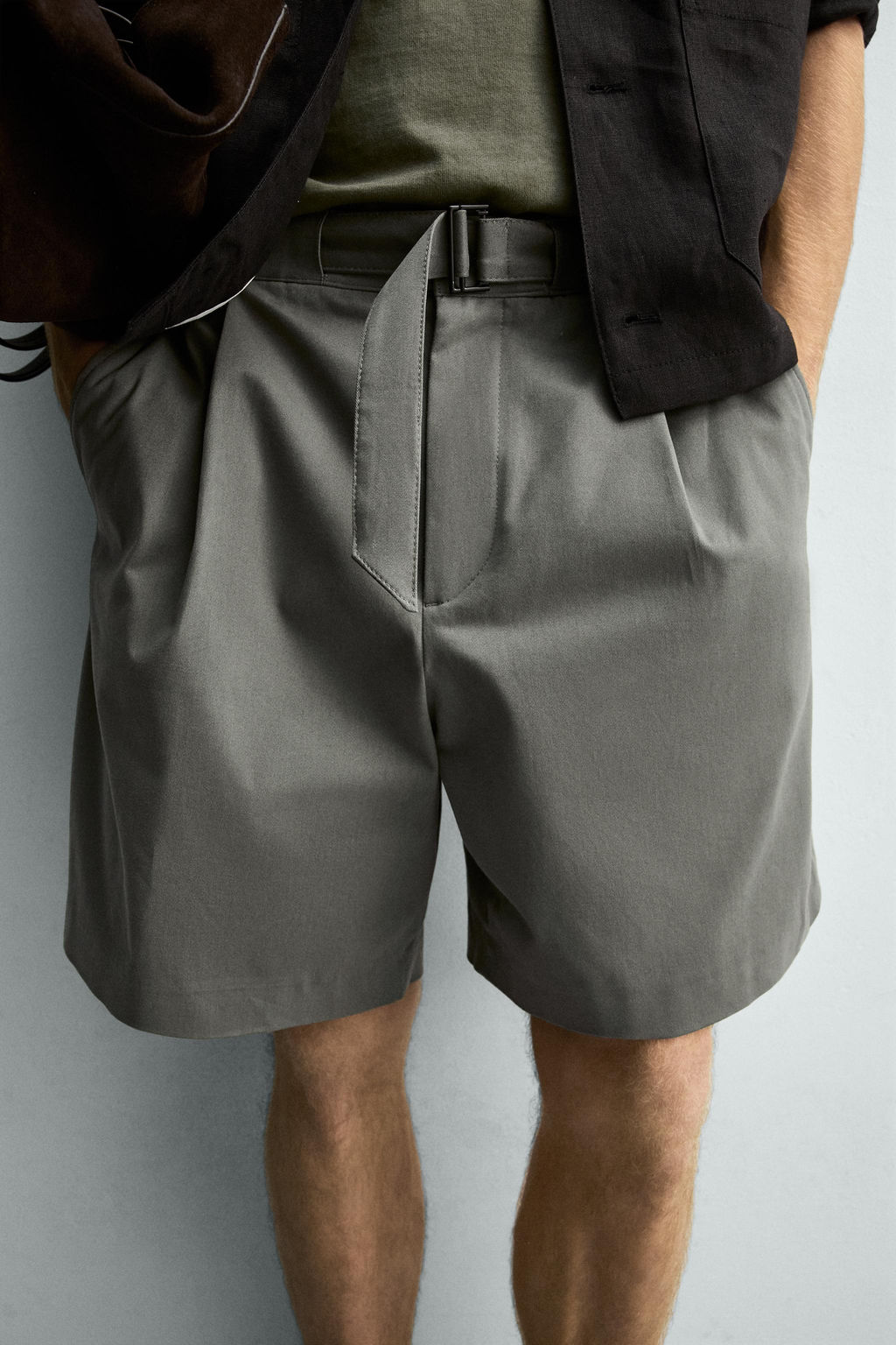 BERMUDA RELAXED FIT PLIEGUES CINTUR?N / Khaki - Zara фото 5