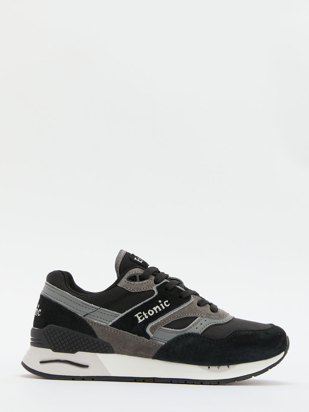 Женские кроссовки ETONIC STABLE BASE Артикул 4122031, черный