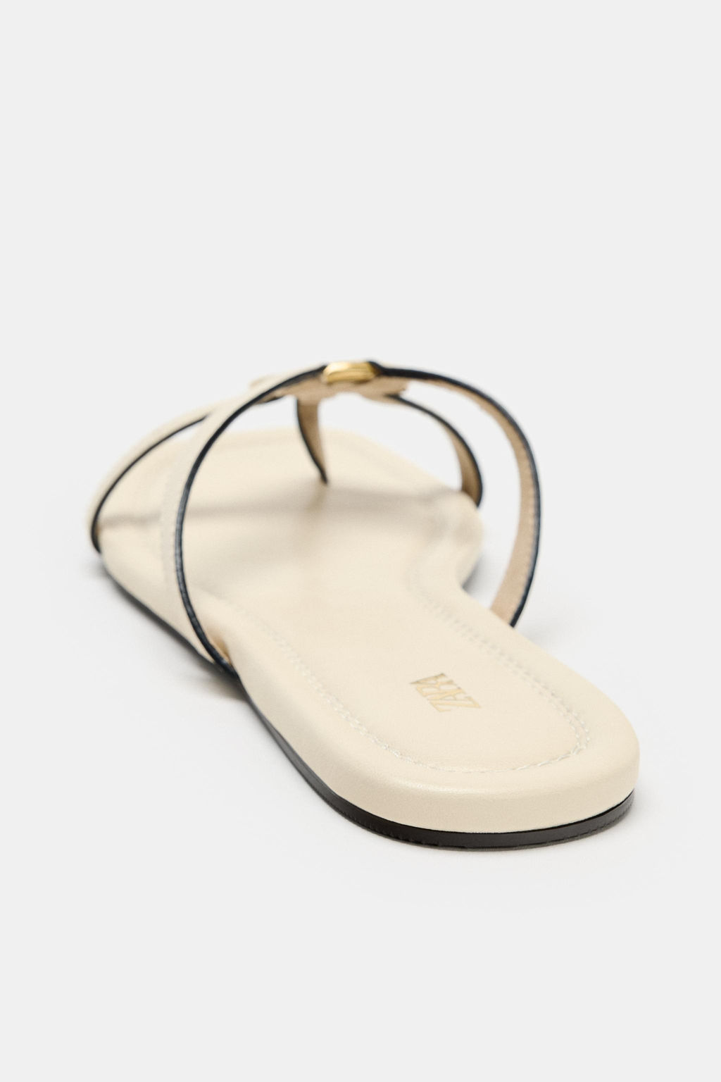 SANDALIA PLANA APLIQUE MET?LICO / Blanco - Zara фото 7