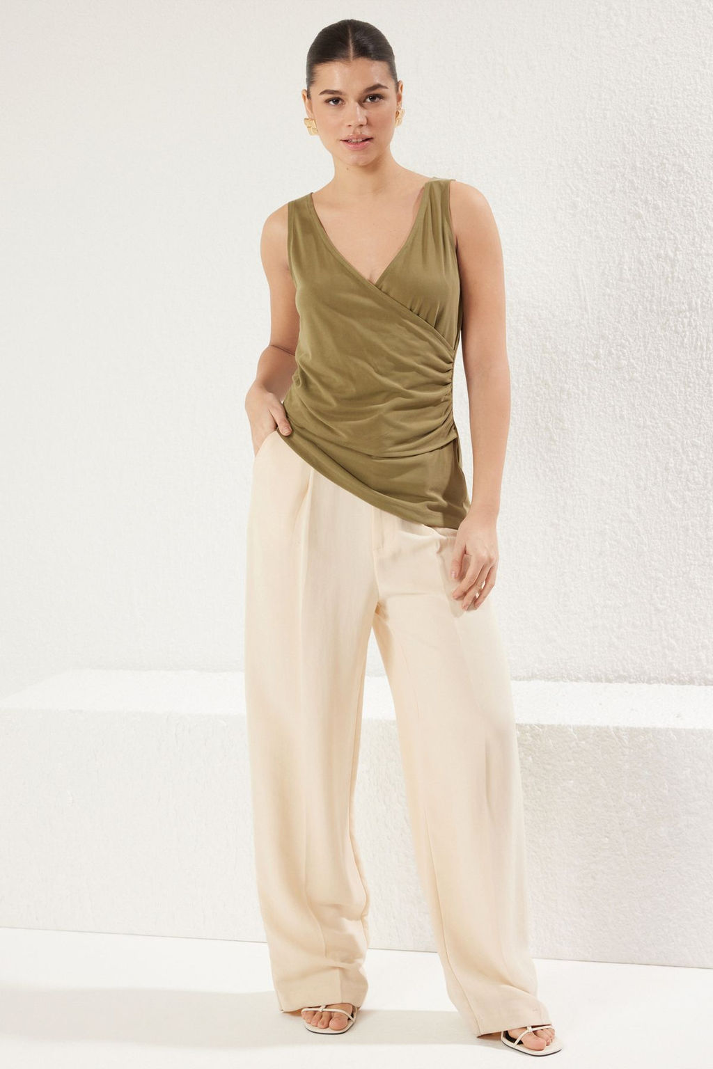 Antrasit More Sustainable Modal Icerikli Kruvaze Kapamal? Asimetrik Orme Bluz TWOSS25BZ00077 - Trendyolmilla фото 7