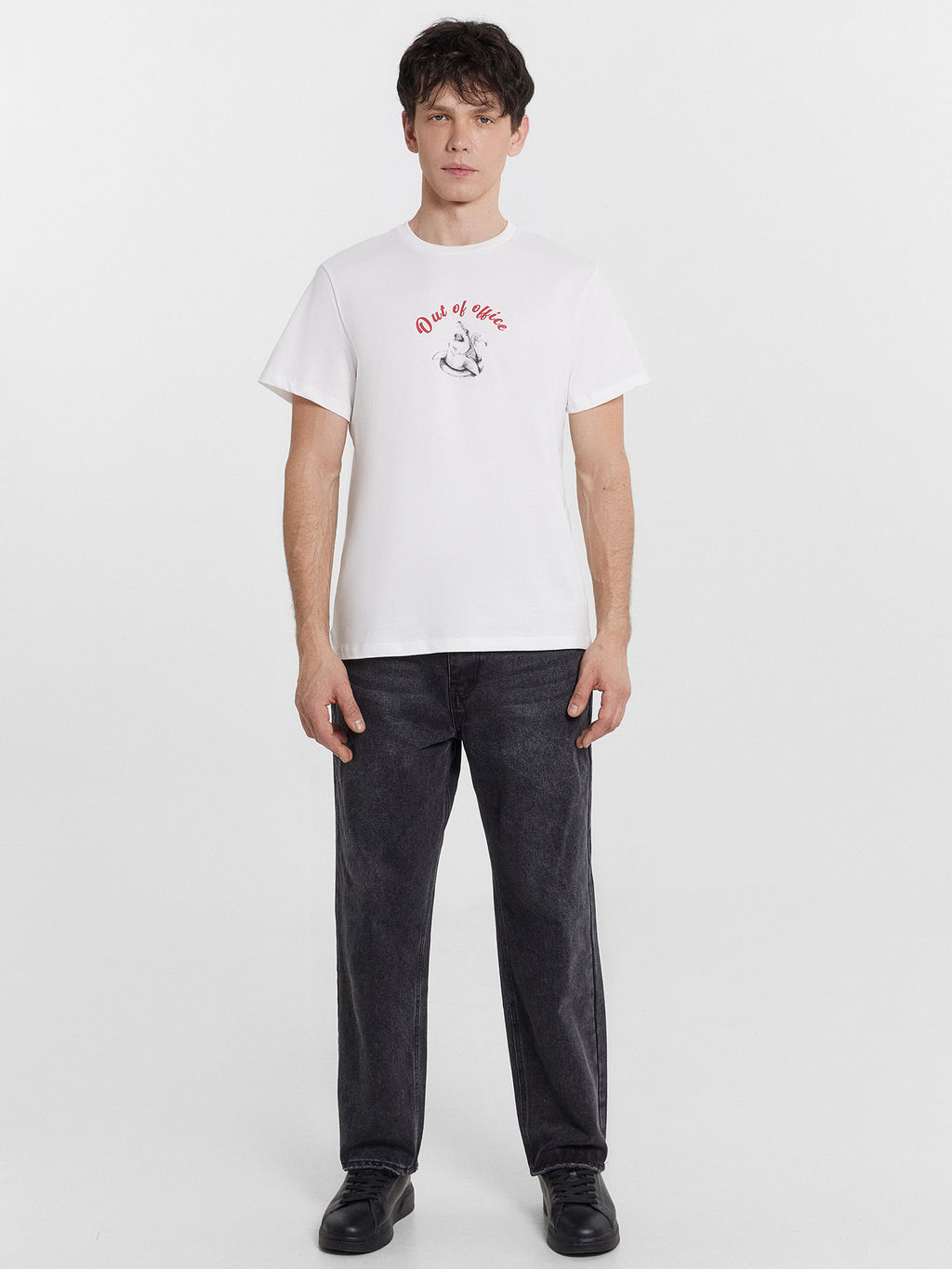 Футболка мужская белая Out of office - Mark formelle фото 3