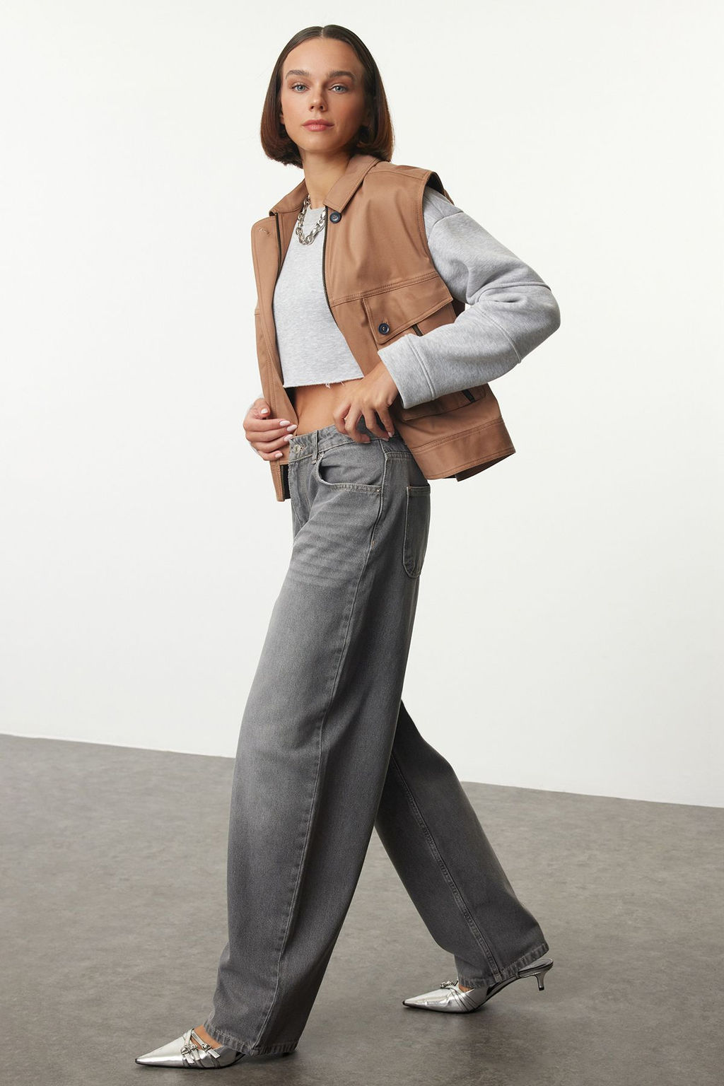 Gri Bel Tokal? Yuksek Bel Barrel Baggy Jeans TWOAW25JE00240 - Trendyolmilla фото 2