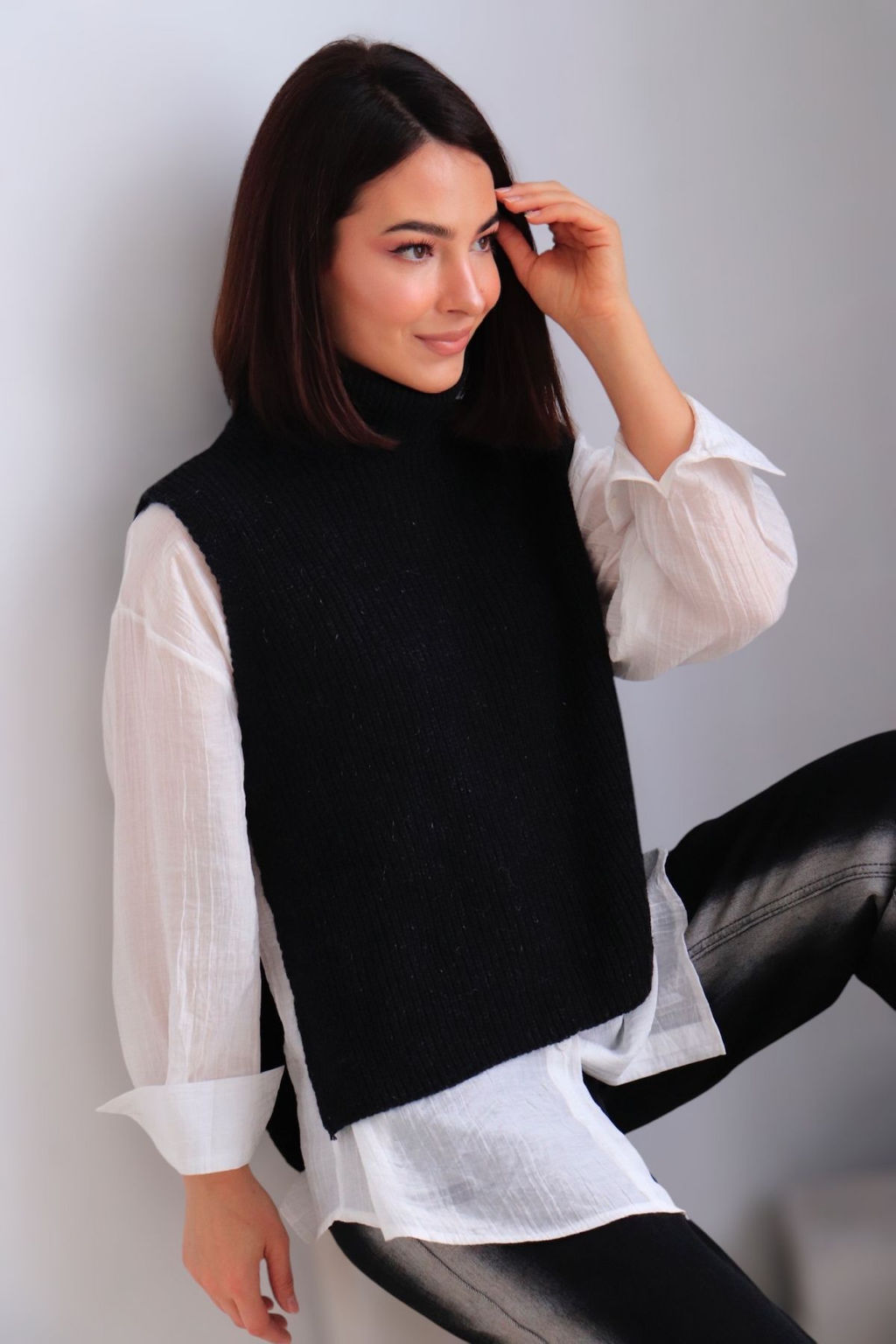 Martichelli Жилет вязаный чёрный  фото 24