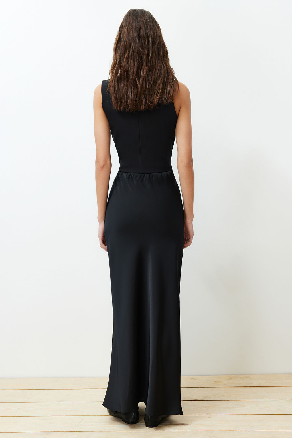 TRENDYOLMILLA Siyah Saten Bal?k Shape Maxi Boy Dokuma Etek TWOSS24ET00120  фото 5