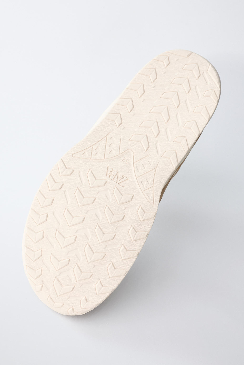 CONTRAST HIGH-TOP SNEAKERS - Zara фото 9