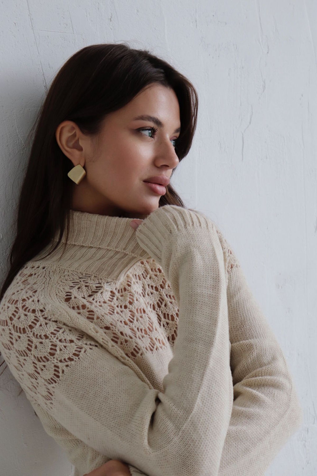 10294 Свитер с ажурной кокеткой бежевый - Martichelli фото 6