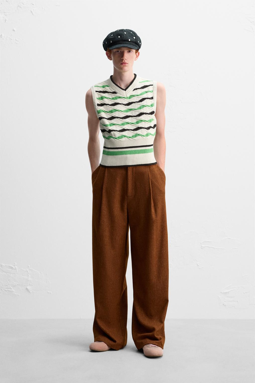 STRIPED KNIT WAISTCOAT X HARRY LAMBERT