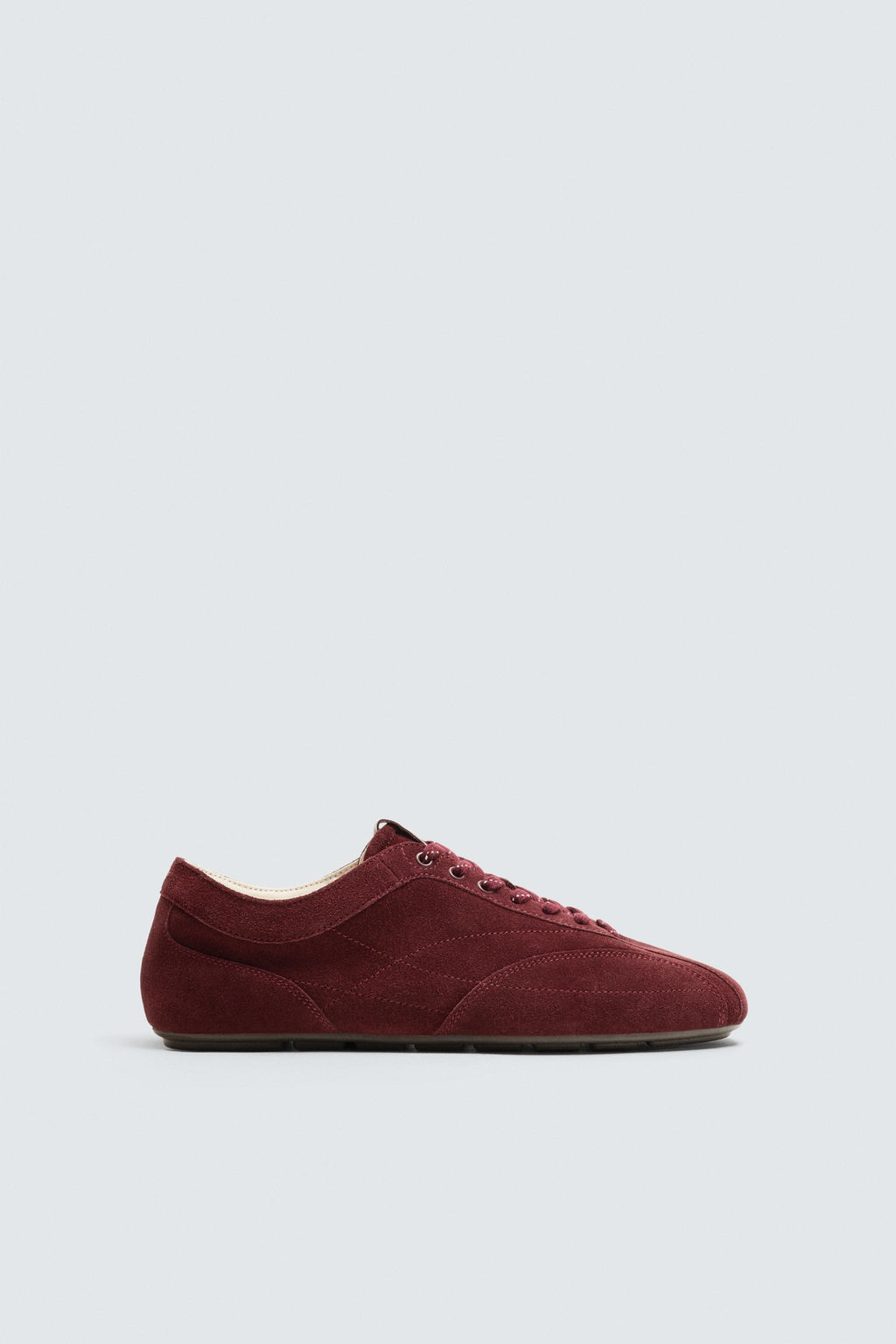 ULTRA-THIN SOLE LEATHER TRAINERS