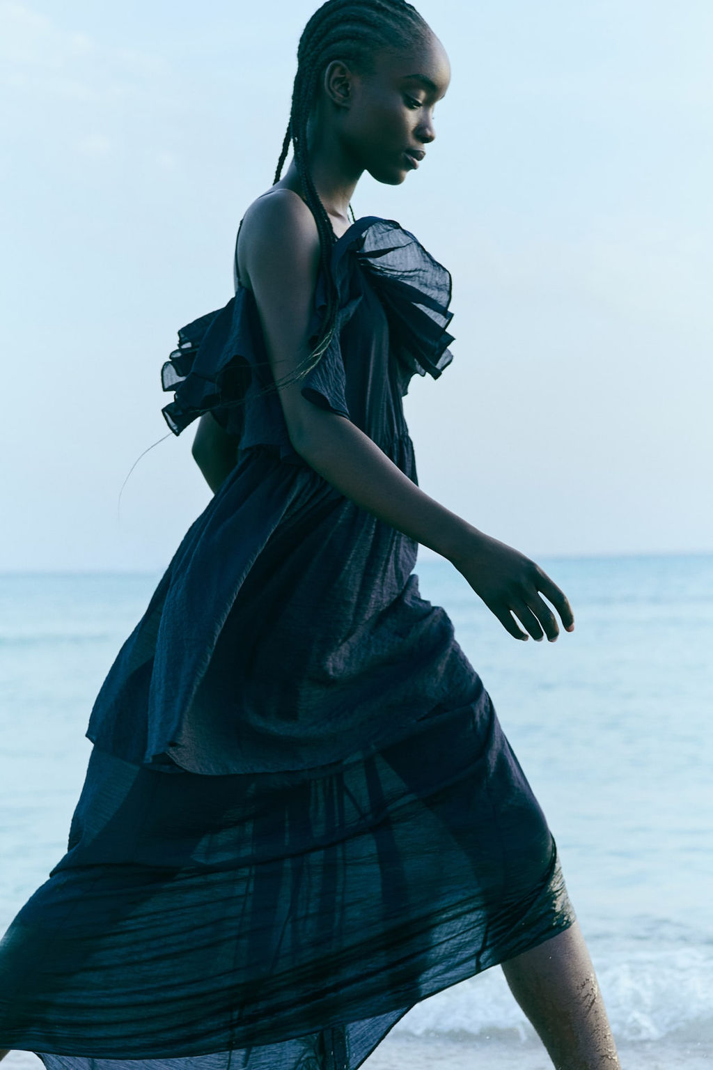 Vestido con hombros cut-out - H&m фото 4