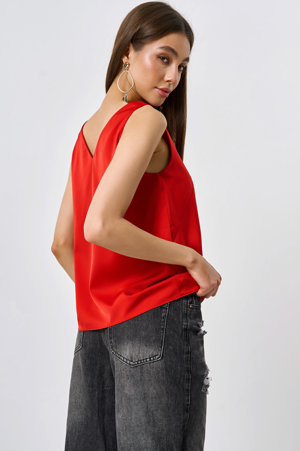 Топ атласный свободного силуэта красный