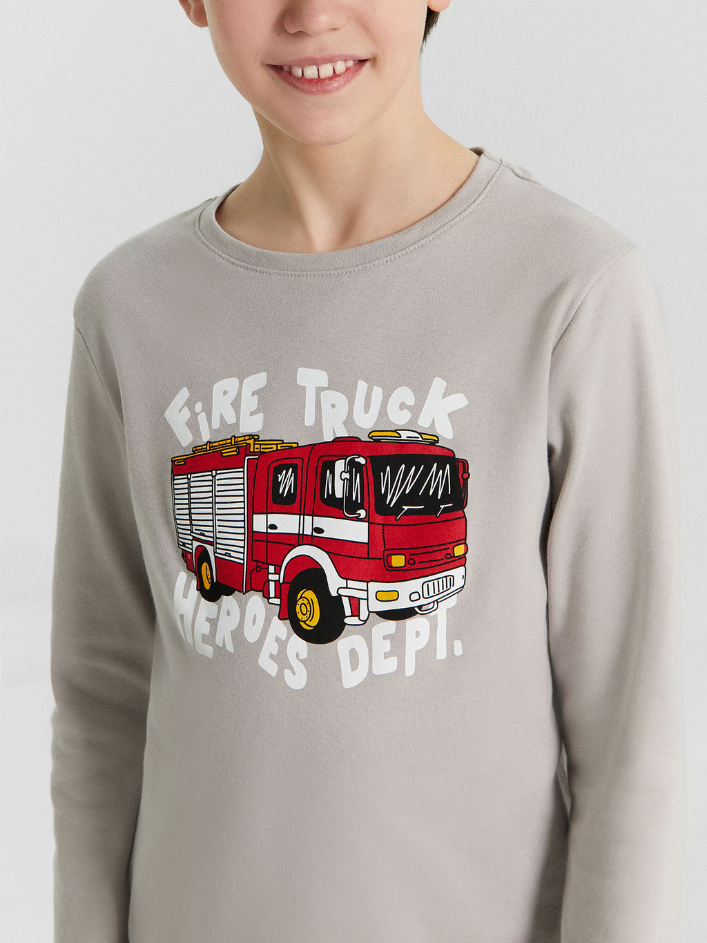 Комплект для мальчиков домашний бежевый с принтом fire truck - Mark formelle фото 7