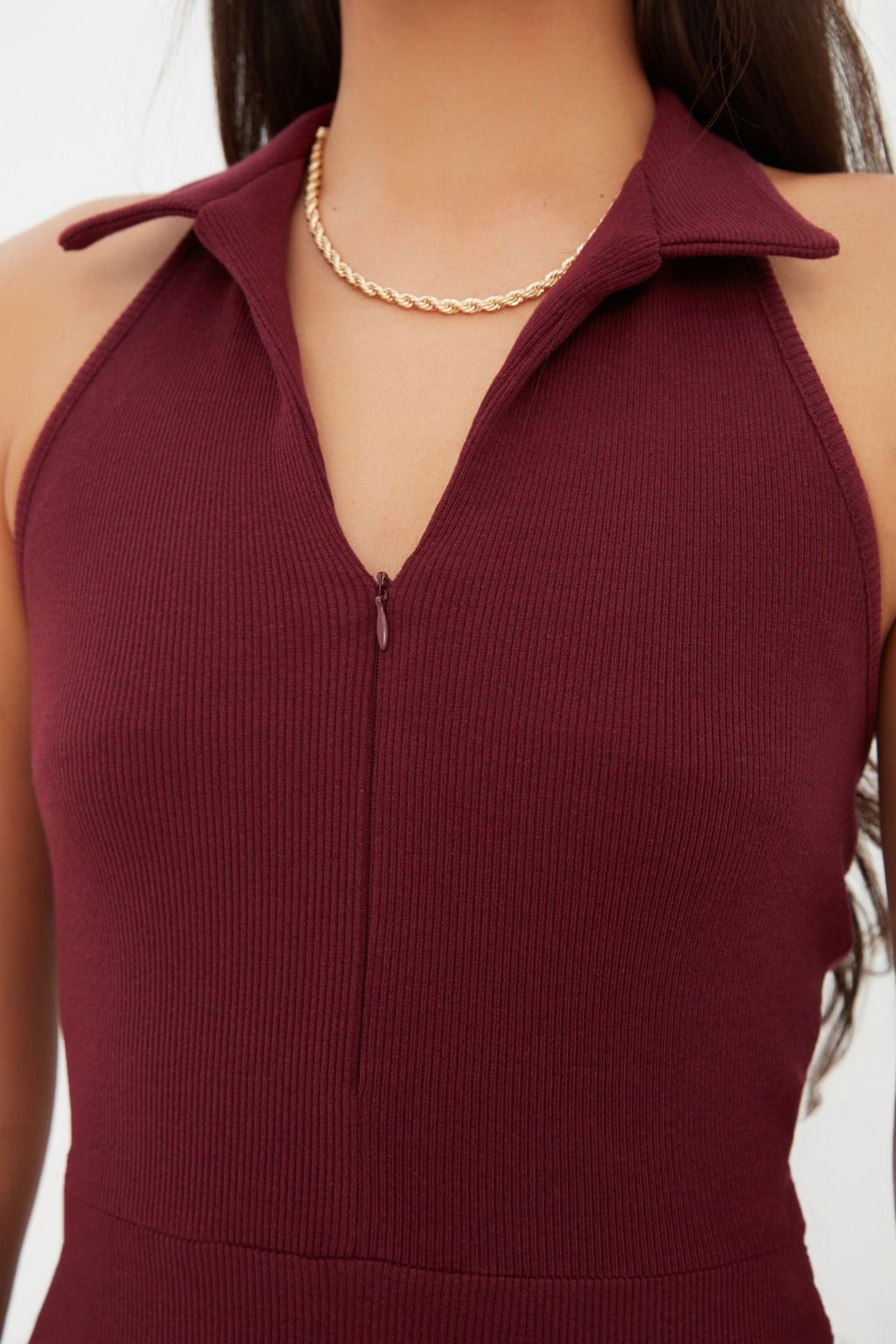 Bordo Vucuda Oturan Polo Yaka Mini Fitilli Esnek Orme Kalem Elbise TWOSS22EL1981