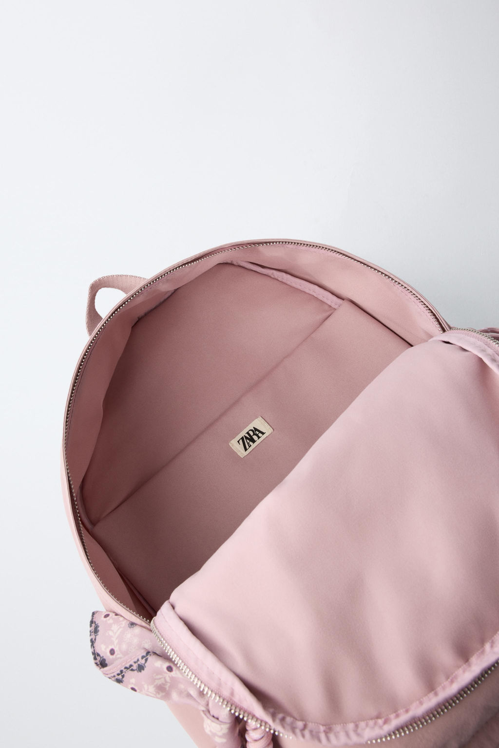 MOCHILA CHARMS / Rosa - Zara фото 4